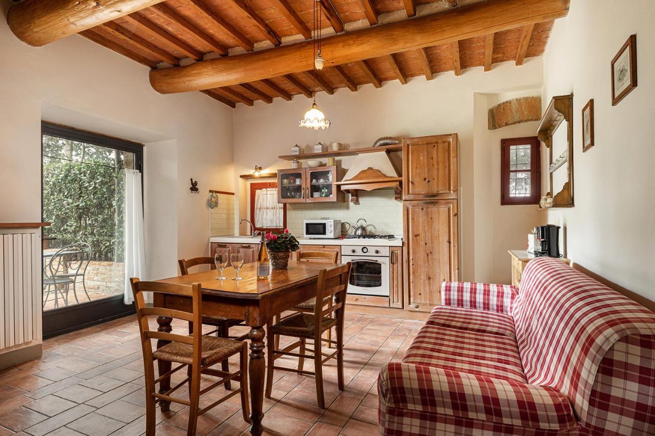 Agriturismo Montalbino モンテスペルトリ エクステリア 写真